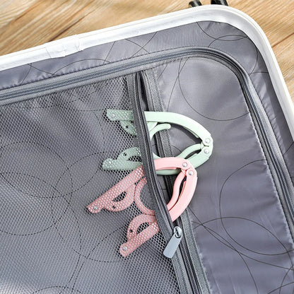 Tiny Tidy Travel Hangers